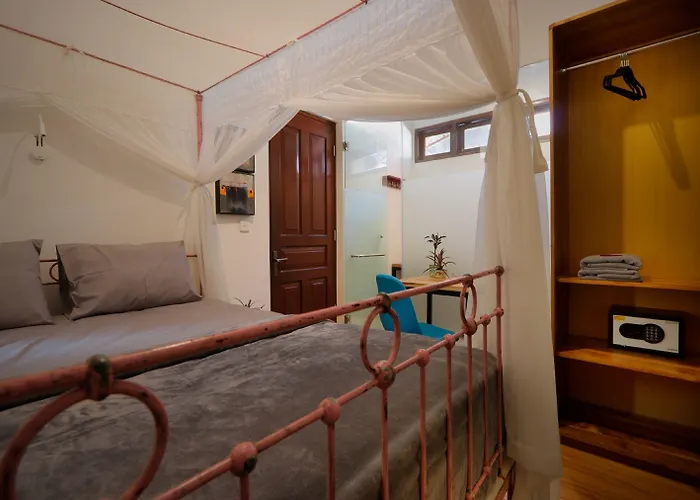 Bali Bee House Guest house Kerobokan (Bali)