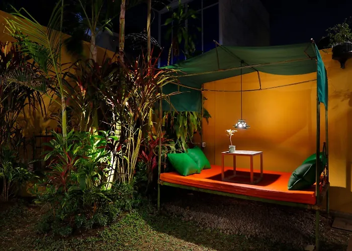 Guest house Bali Bee House