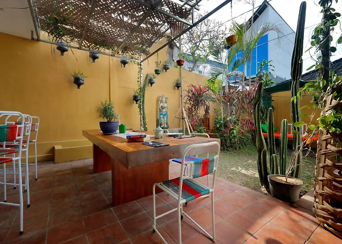 Bali Bee House Kerobokan (Bali)